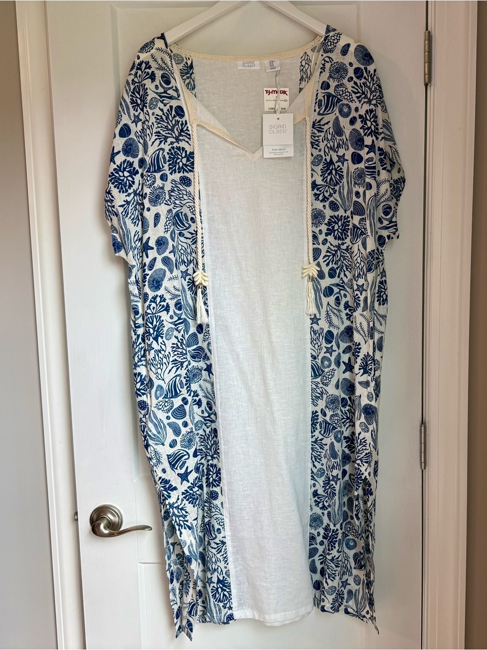 Sigrid Olsen White and Navy Floral Linen Blend Cover-Up